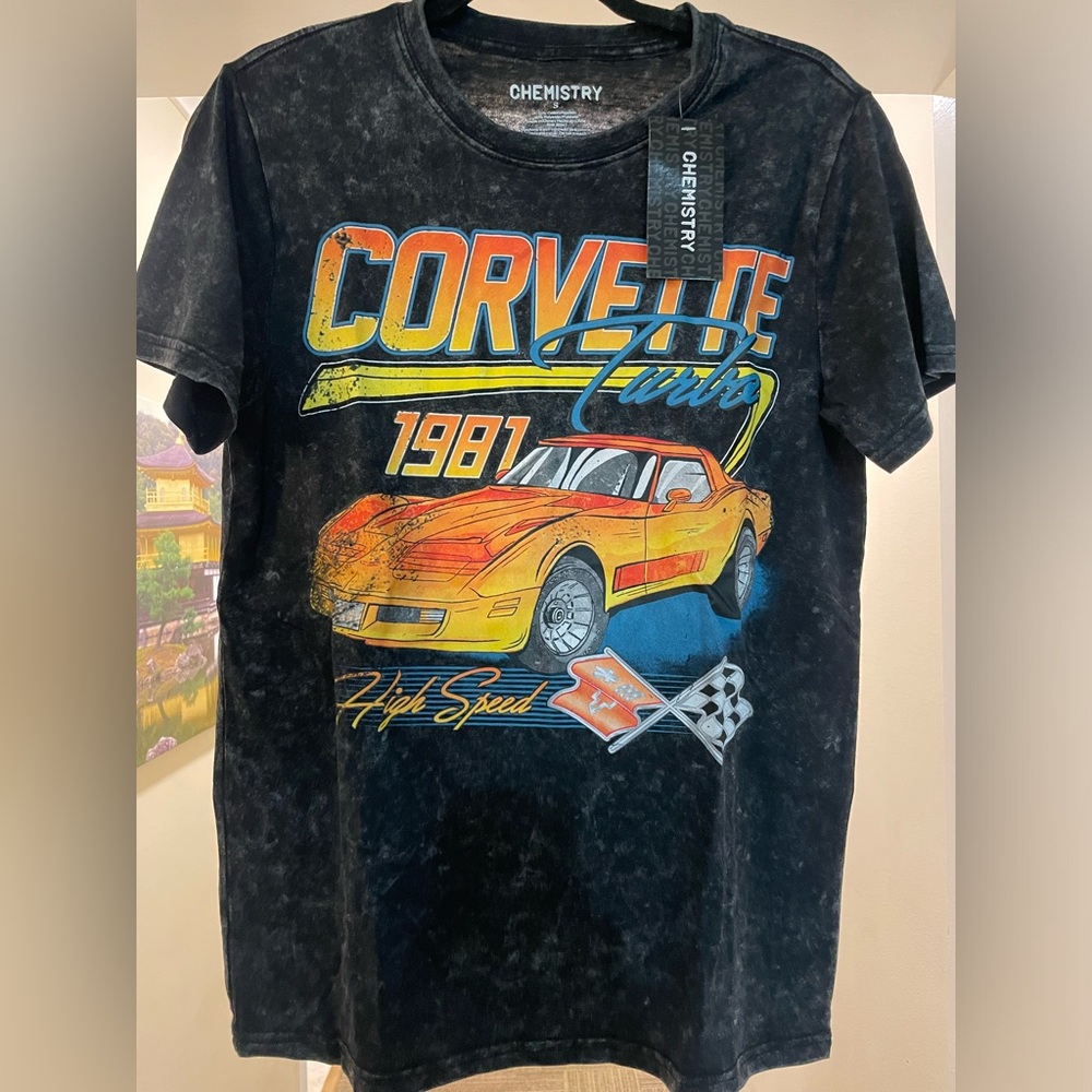 Chemistry Corvette 1981 Graphic T-Shirt-Size S-NWT